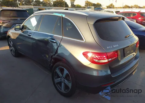 2016 Mercedes-Benz Glc 300 z USA, uszkodzony, nr VIN WDC0G4JB9GF013513